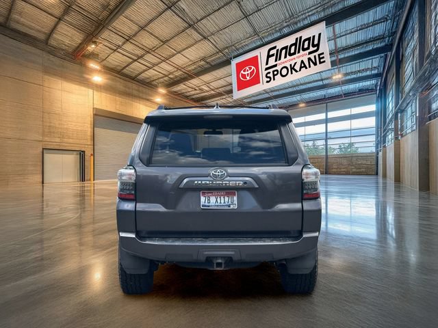 Used 2019 Toyota 4Runner SR5 AWD/4WD image 5