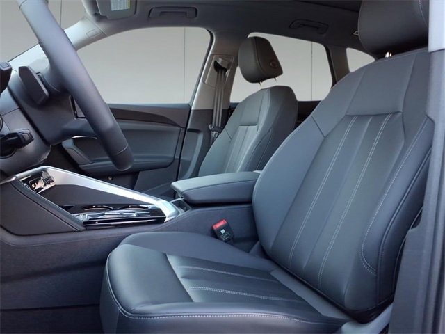 New 2025 Audi Q5 Premium image 9