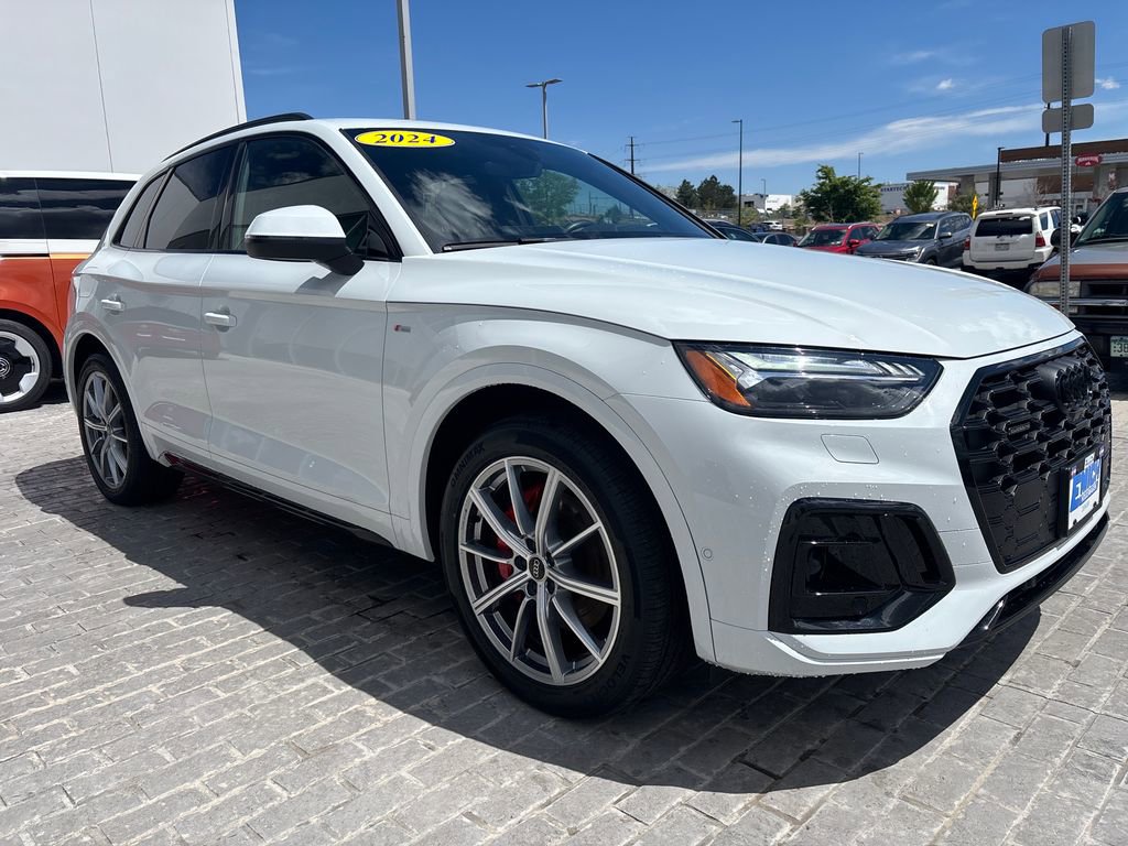 Used 2024 Audi Q5 e Prestige w/ Prestige Package AWD/4WD image 7