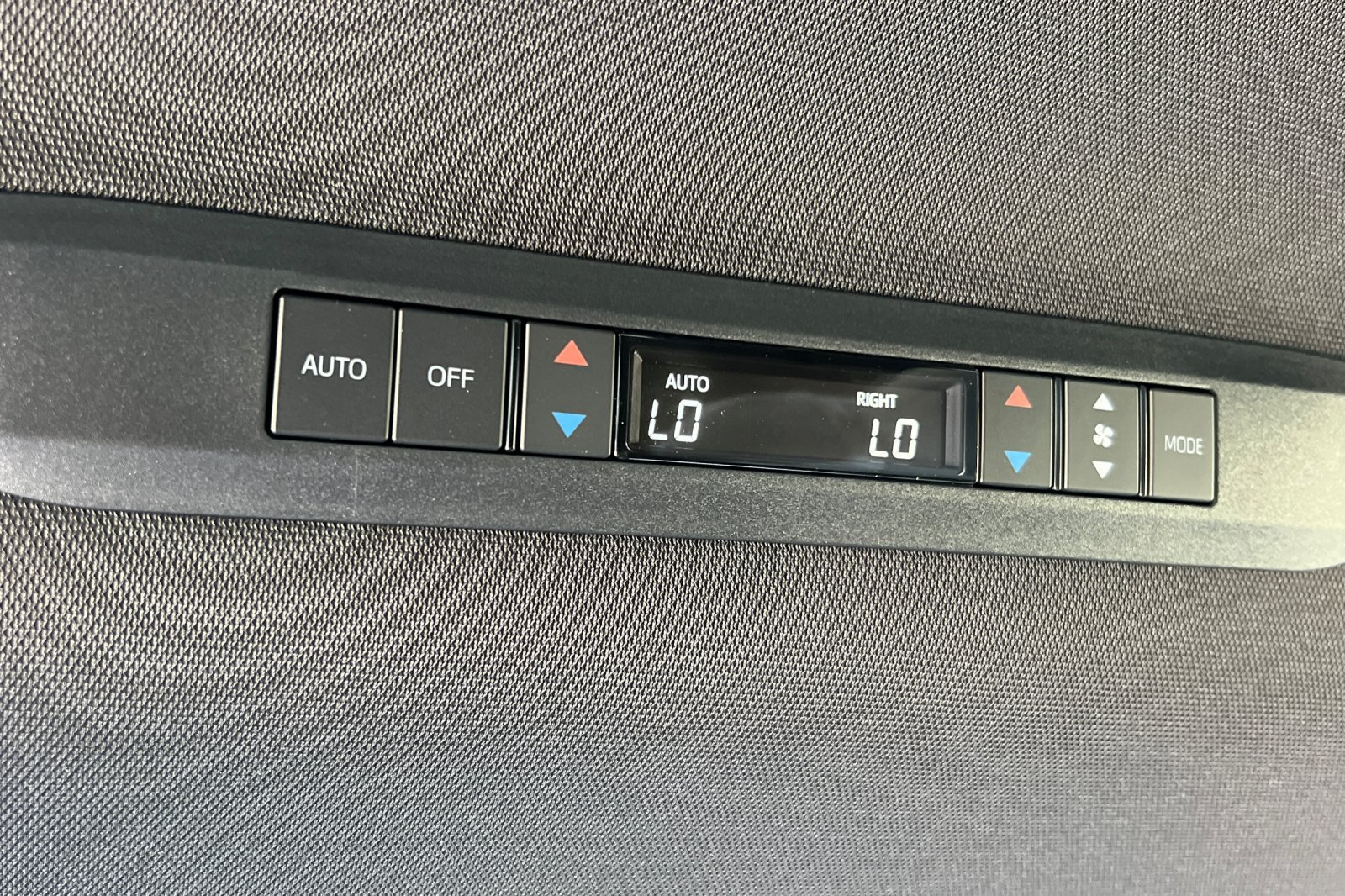 New 2026 Toyota Sienna XSE AWD/4WD image 15