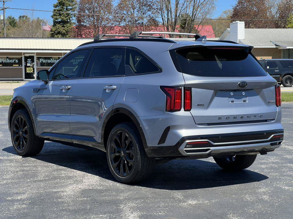 Used 2021 Kia Sorento SX AWD/4WD image 11