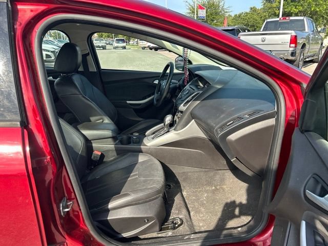 Used 2013 Ford Focus SE FWD image 11