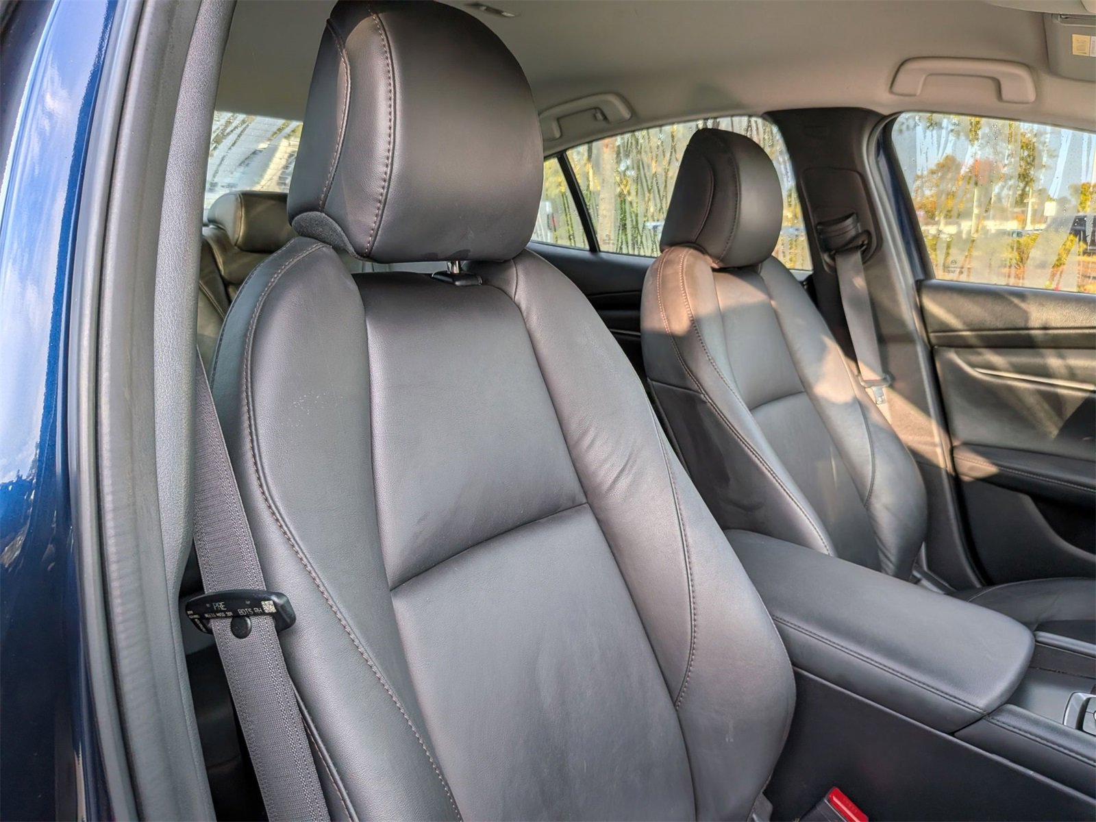 Used 2020 MAZDA MAZDA3 Sedan w/ Select Package image 36