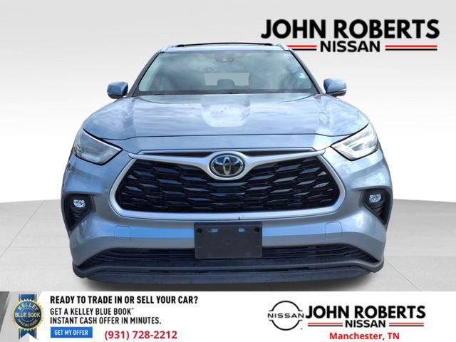 Used 2021 Toyota Highlander XLE image 14