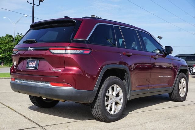 Used 2023 Jeep Grand Cherokee Limited AWD/4WD image 4