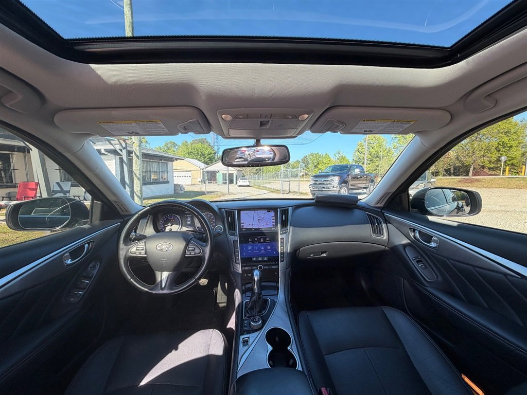 Used 2015 INFINITI Q50 Premium w/ Navigation Package image 22