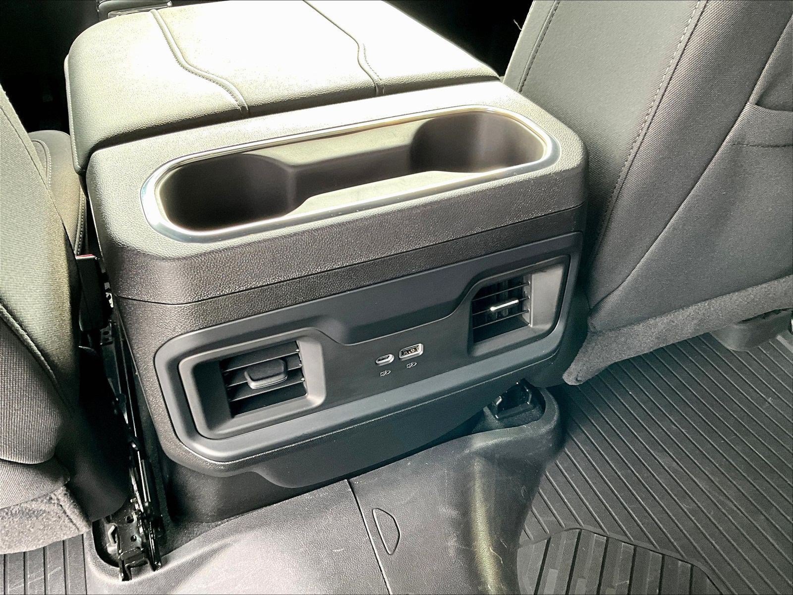 Used 2025 Chevrolet Silverado 1500 RST w/ Convenience Package II AWD/4WD image 10