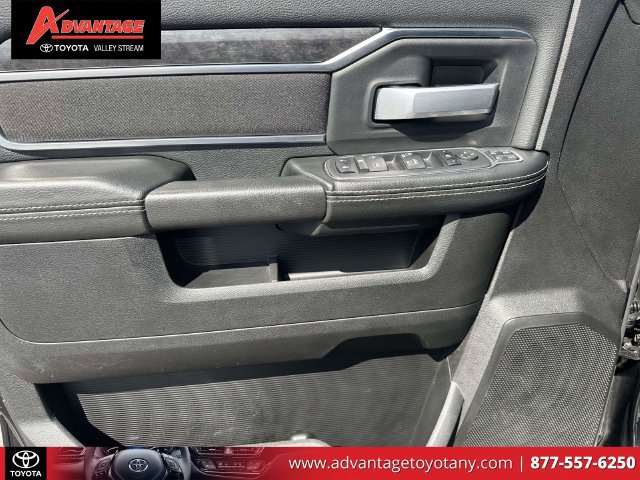 Used 2024 RAM 2500 Big Horn w/ Night Edition AWD/4WD image 20