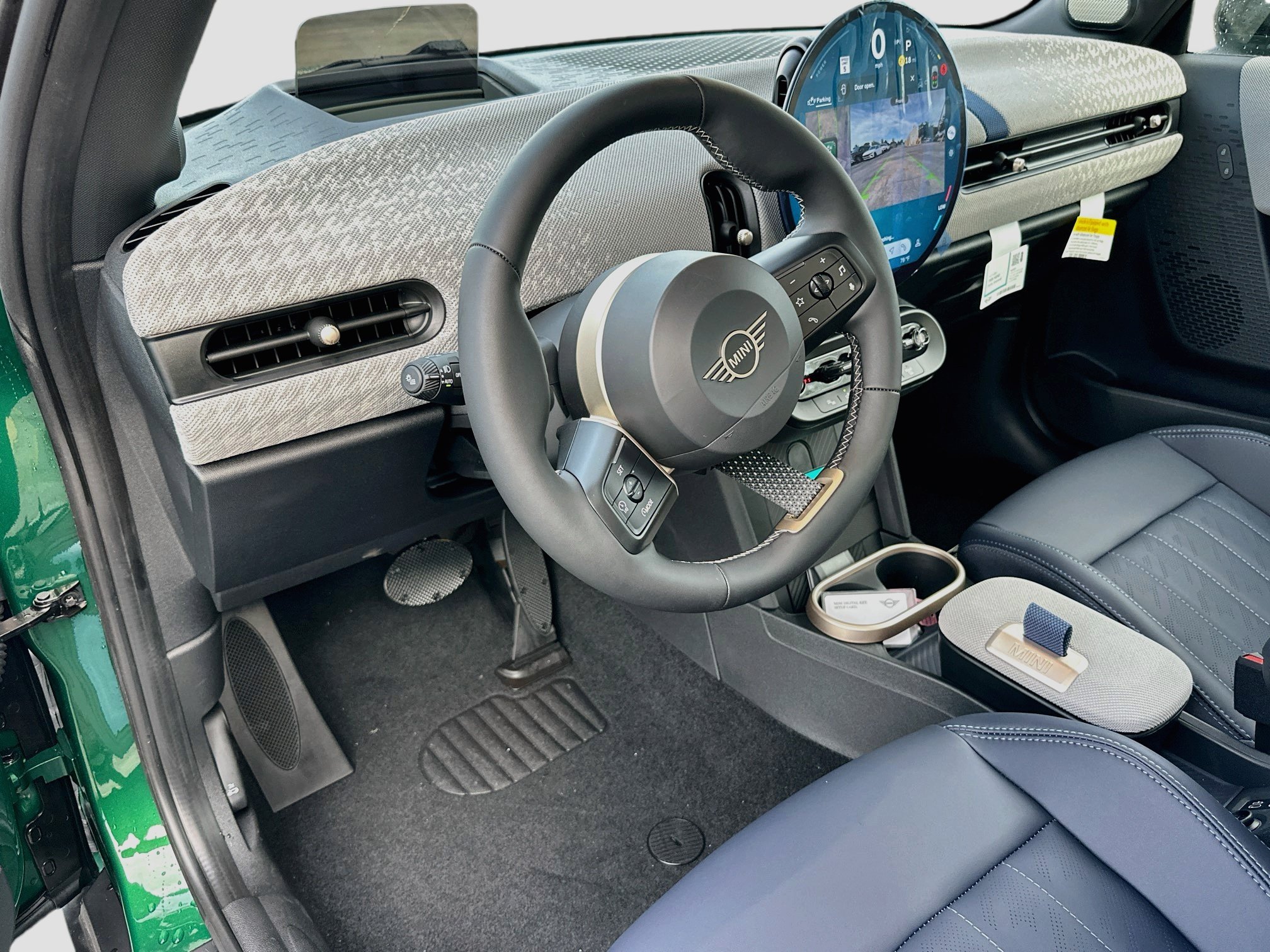 New 2026 MINI Cooper 2-Door Hardtop FWD image 7
