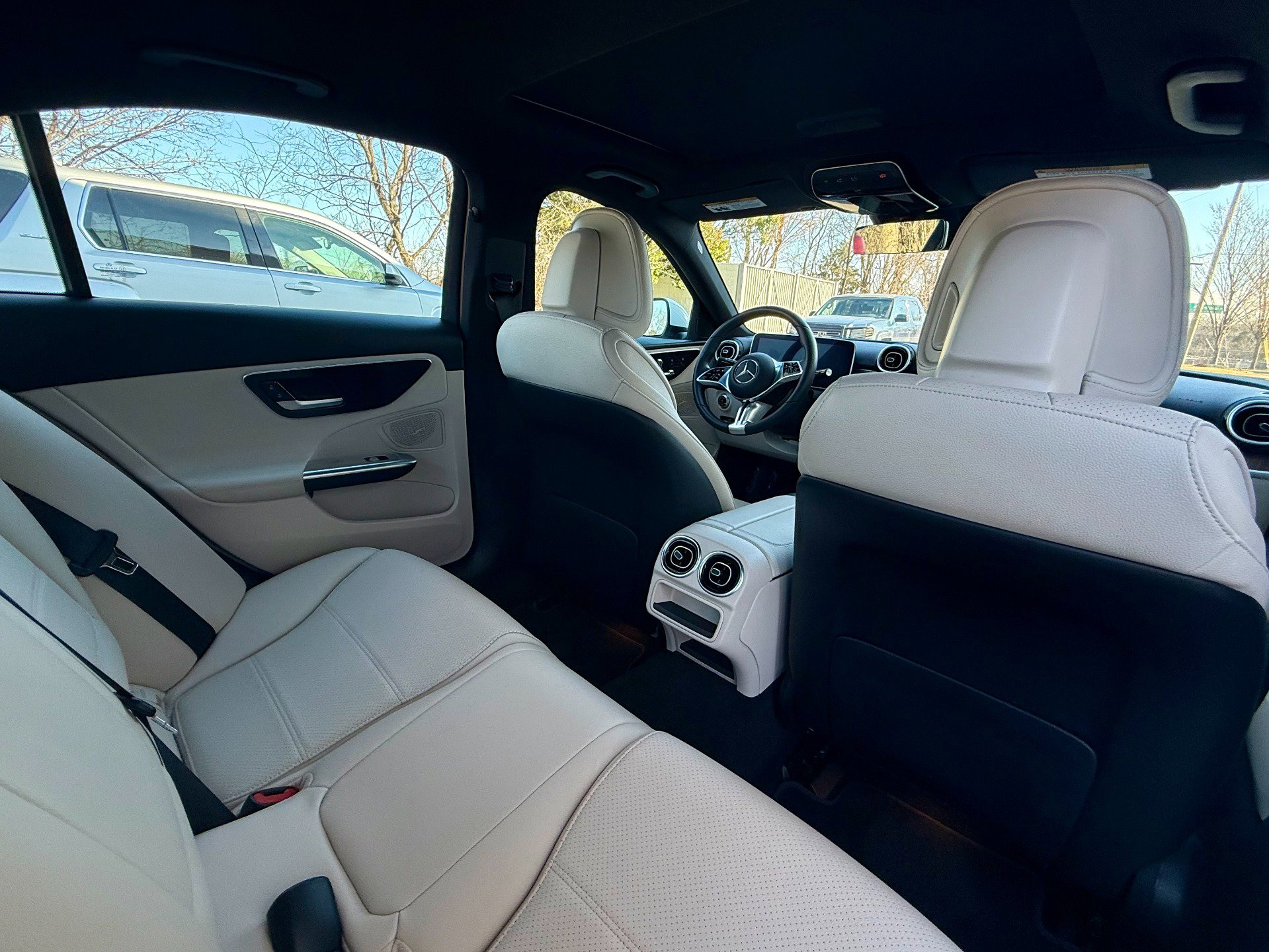 Used 2024 Mercedes-Benz C 300 Sedan image 18