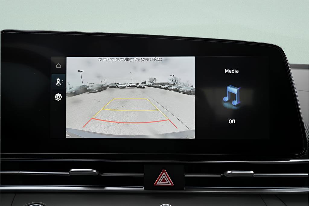 Certified 2025 Hyundai Elantra SEL FWD image 36