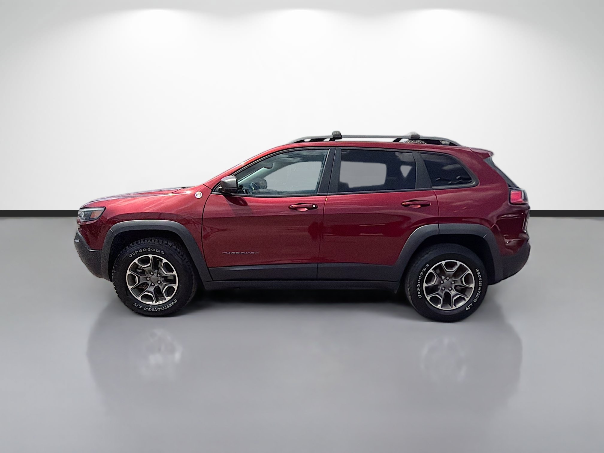 Used 2021 Jeep Cherokee Trailhawk w/ Sun, Sound & Nav Group AWD/4WD image 6