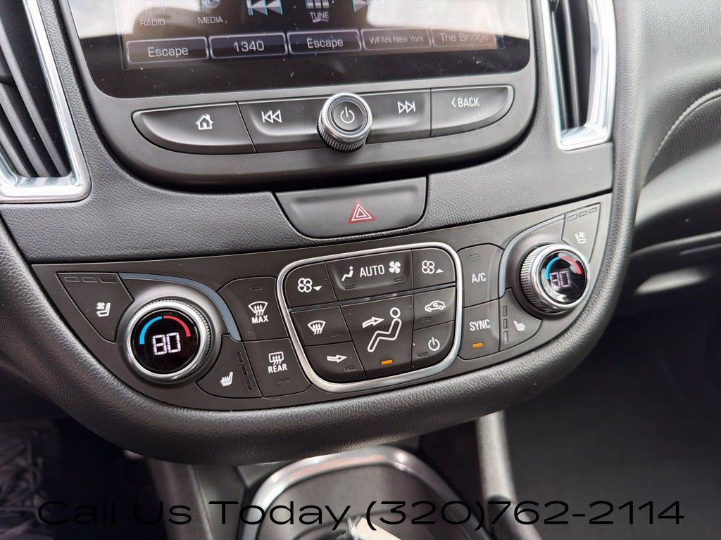Used 2017 Chevrolet Malibu Premier w/ Premier Sun and Wheel Package FWD image 22