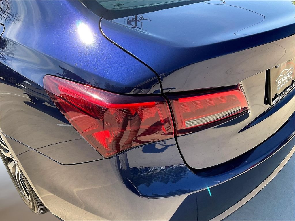Used 2016 Acura TLX w/ Technology Package FWD image 23