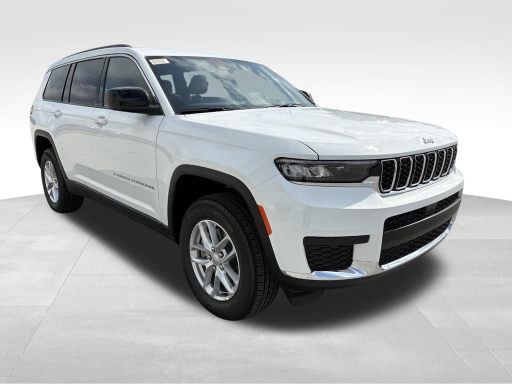 New 2026 Jeep Grand Cherokee L Laredo AWD/4WD image 3