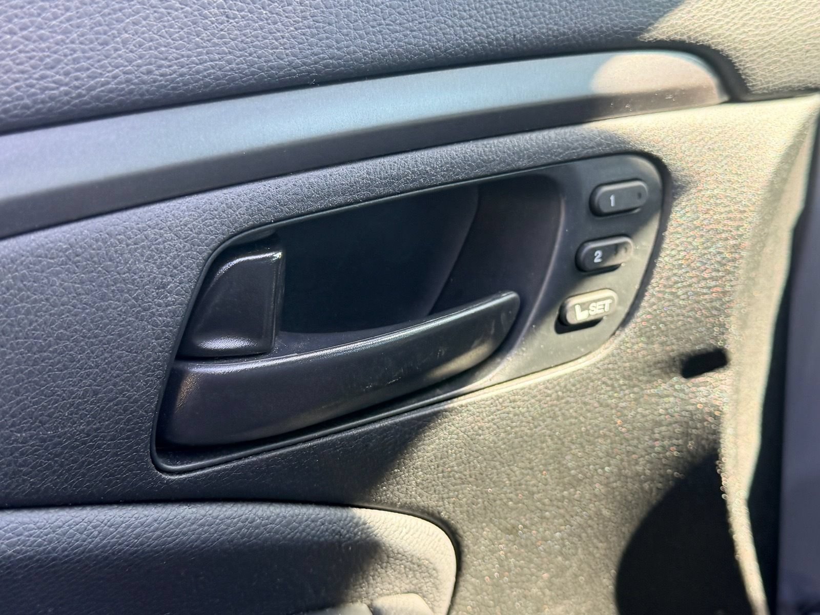 Used 2023 Honda Passport EX-L image 9