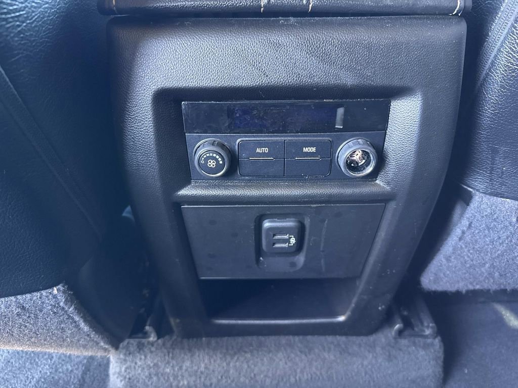 Used 2019 Chevrolet Traverse LS w/ LPO, Blackout Package image 15