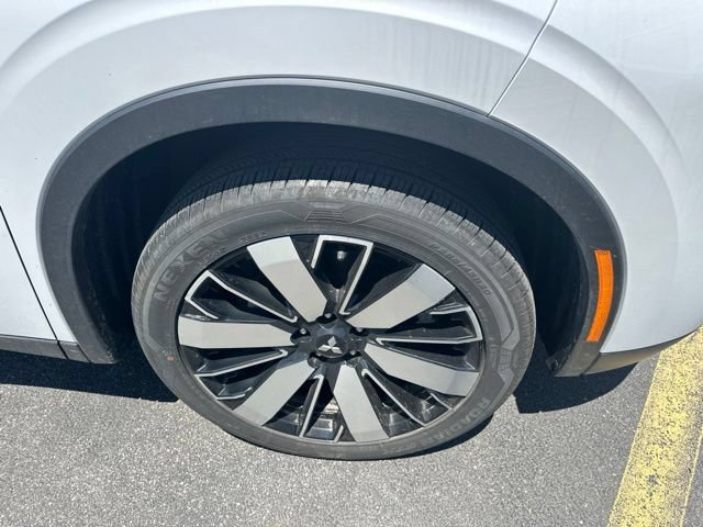 Used 2025 Mitsubishi Outlander SE AWD/4WD image 15