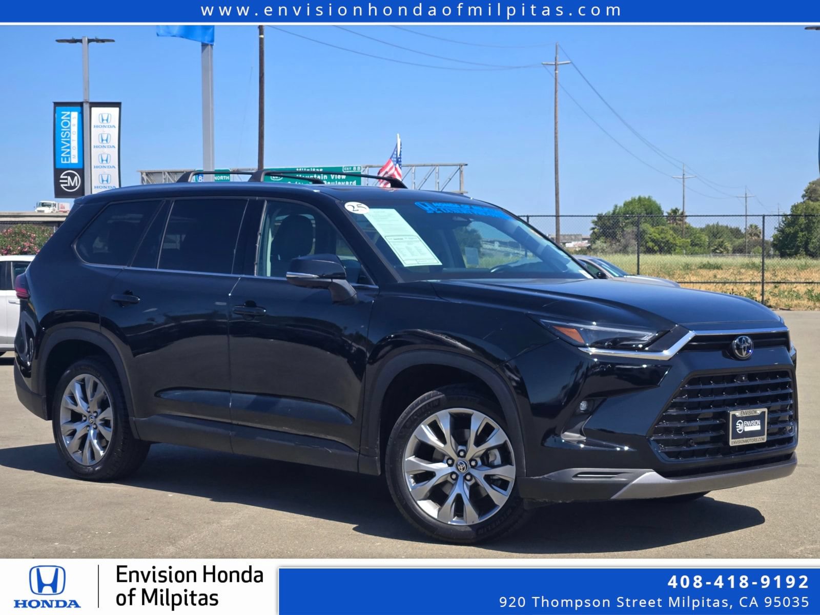 Used 2025 Toyota Grand Highlander FWD image 1