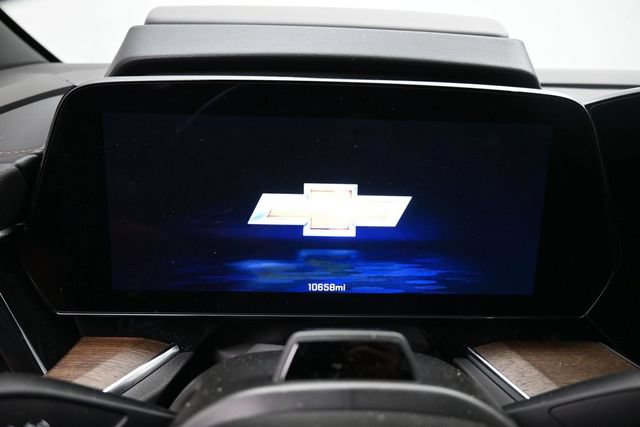 Used 2025 Chevrolet Tahoe High Country AWD/4WD image 4