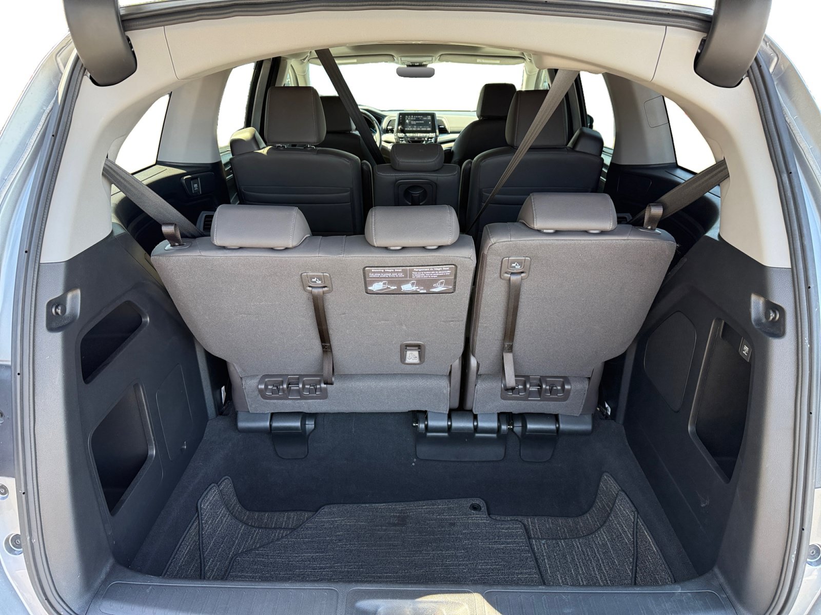Used 2024 Honda Odyssey EX-L image 17