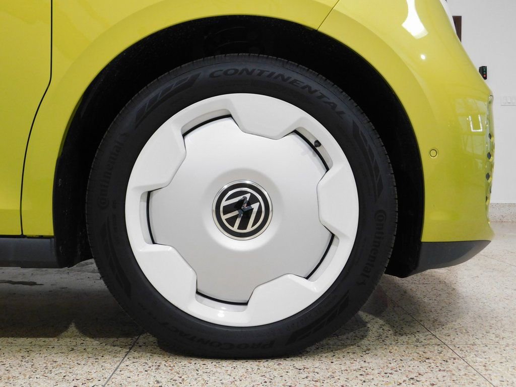 Used 2025 Volkswagen ID. Buzz 1st Edition image 99