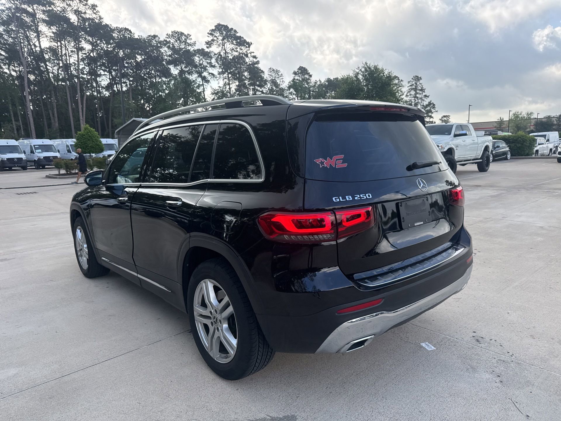 Used 2020 Mercedes-Benz GLB 250 image 6