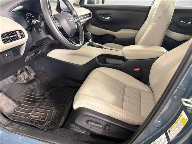 Used 2024 Honda HR-V EX-L image 10