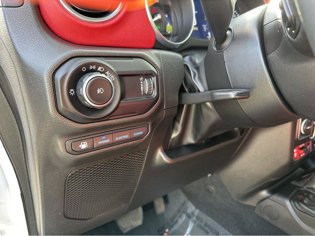 Used 2023 Jeep Wrangler Unlimited Rubicon 4xe AWD/4WD image 33