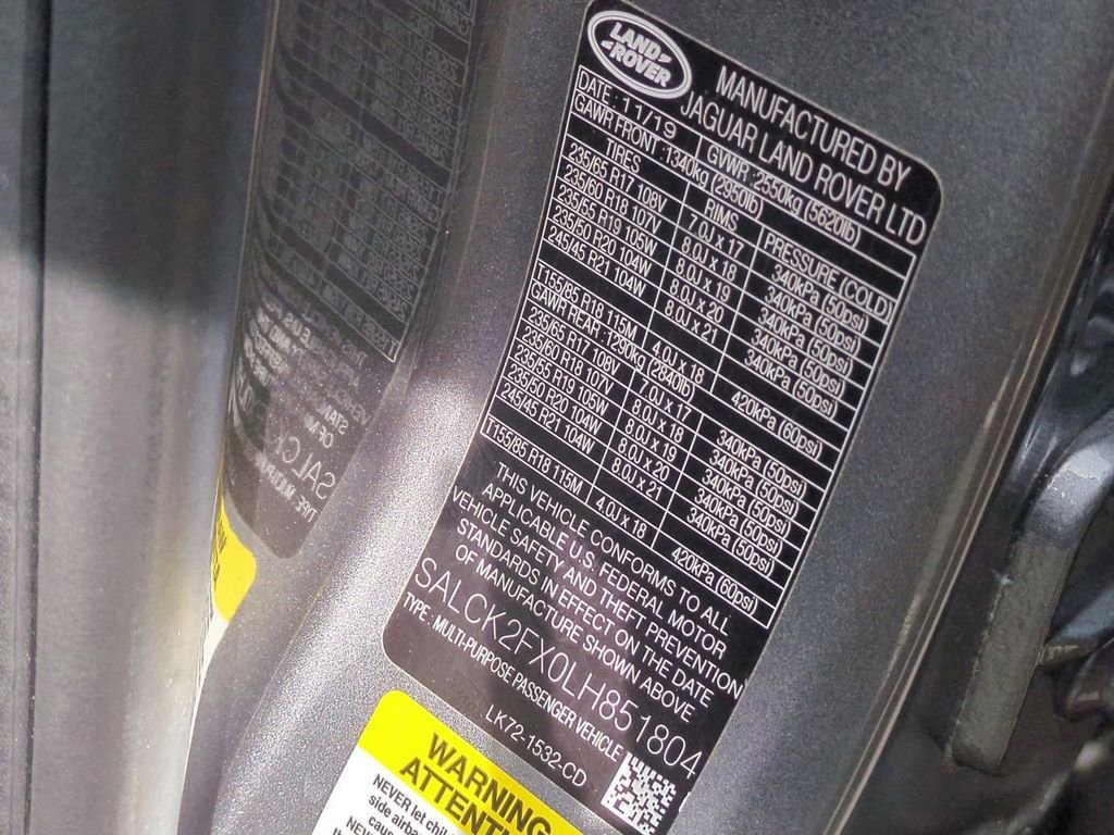 Used 2020 Land Rover Discovery Sport image 29