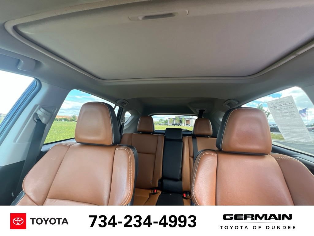 Used 2016 Toyota RAV4 Limited AWD/4WD image 28