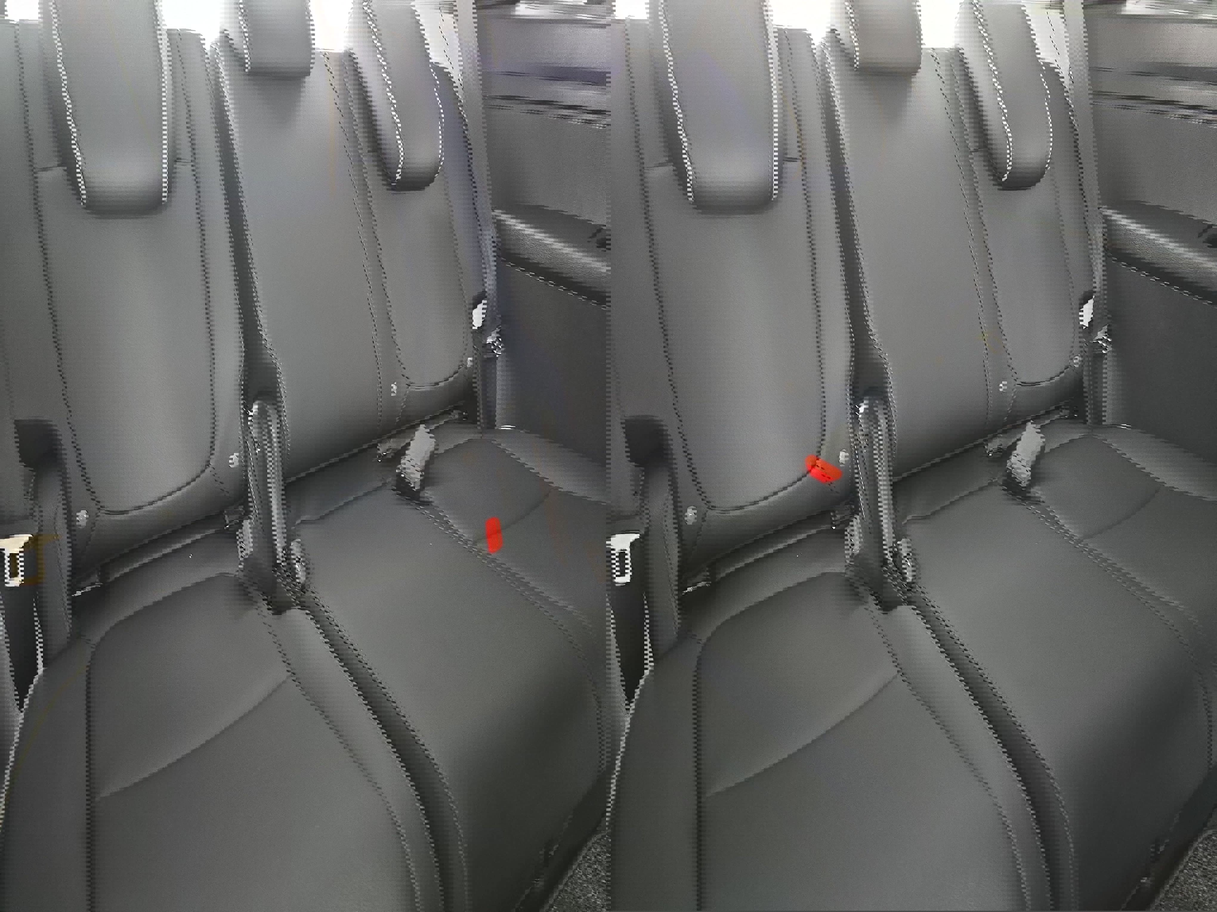 New 2026 Honda Odyssey Touring image 12