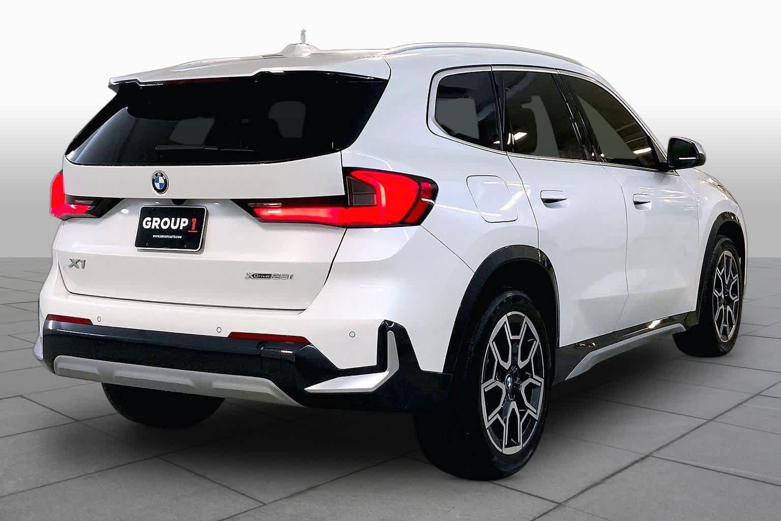 Used 2024 BMW X1 xDrive28i w/ Premium Package AWD/4WD image 12