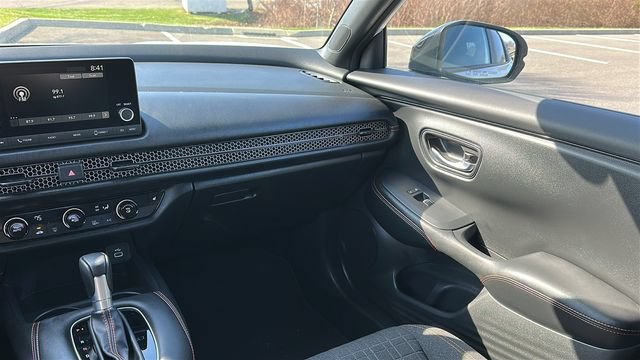 Used 2025 Honda HR-V Sport image 23