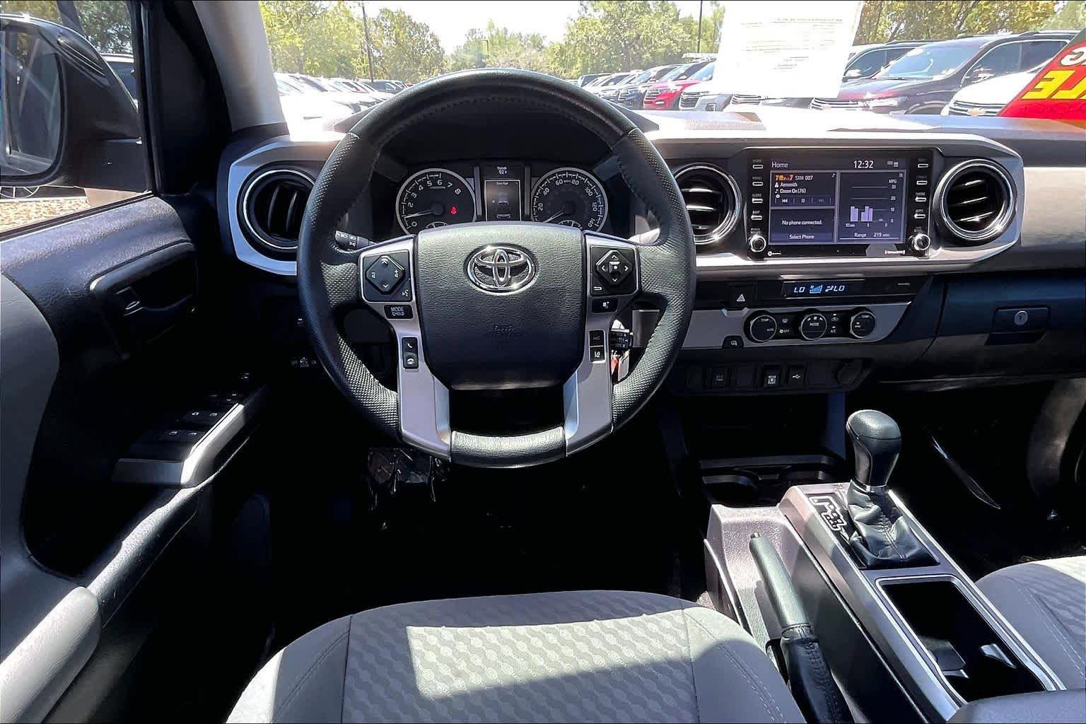 Used 2021 Toyota Tacoma SR5 RWD image 6