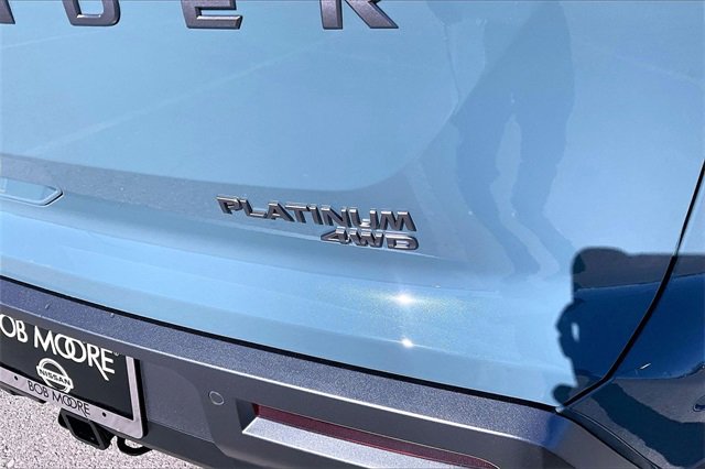 New 2026 Nissan Pathfinder Platinum image 9