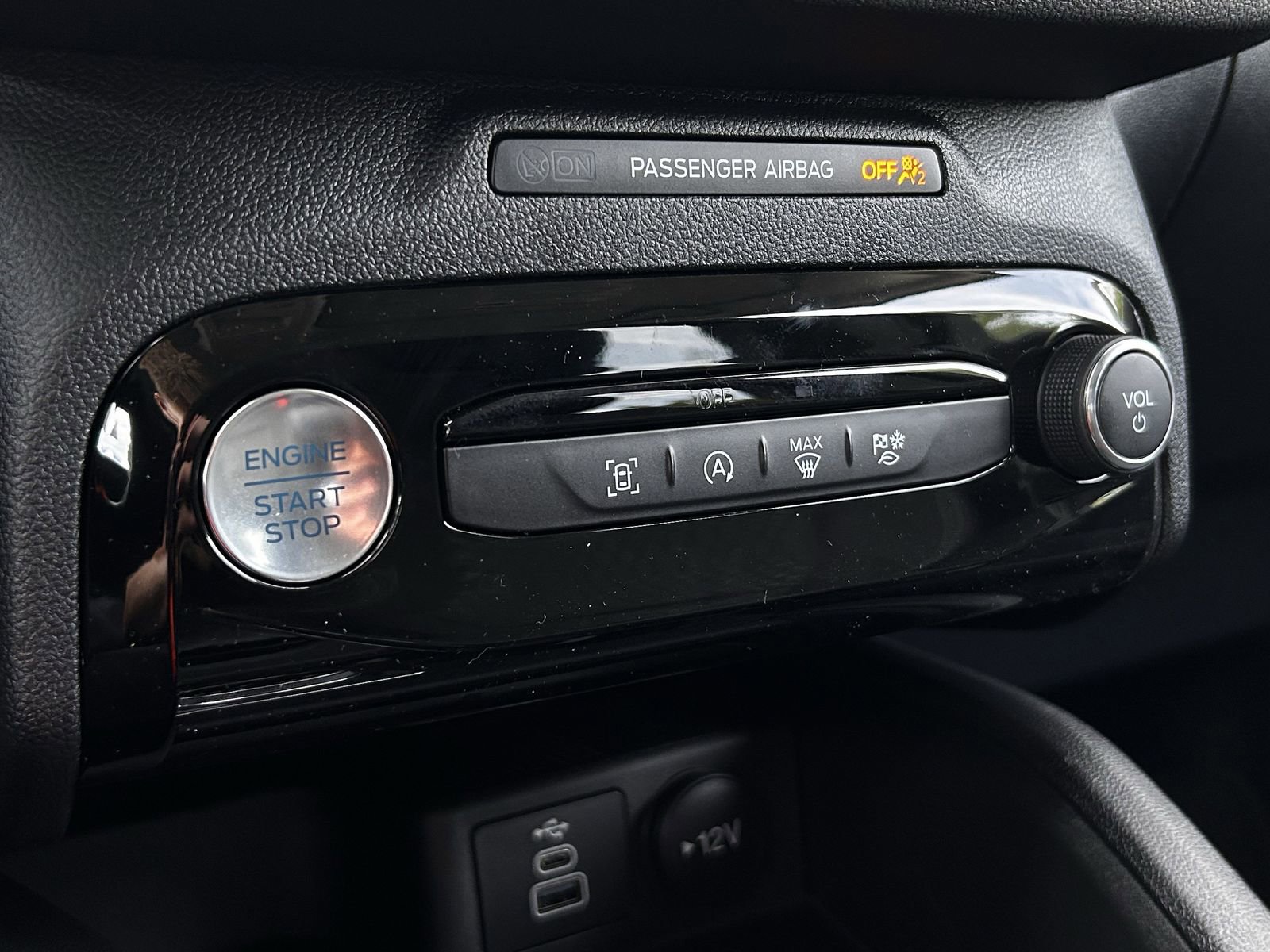 New 2026 Ford Escape Active w/ Tech Pack #1 image 17