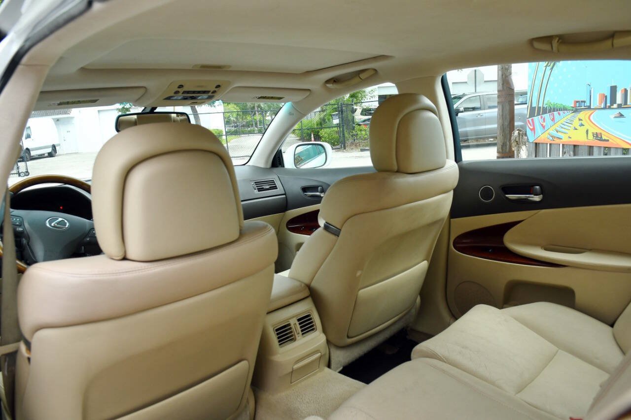 Used 2011 Lexus GS 450h w/ Preferred Accessory Package RWD image 17