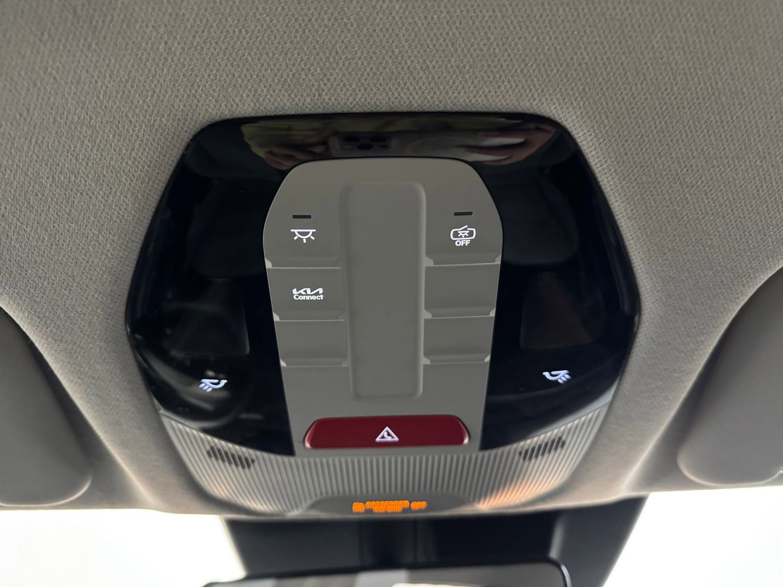 Used 2025 Kia K4 FWD image 24