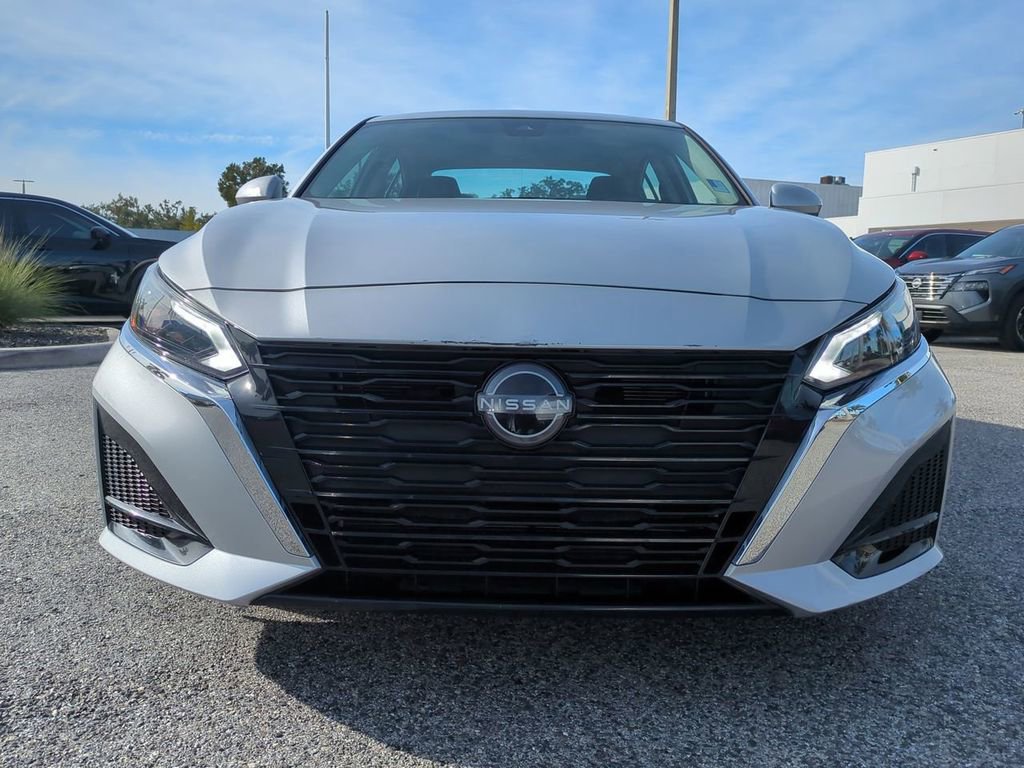 Used 2023 Nissan Altima 2.5 S image 9