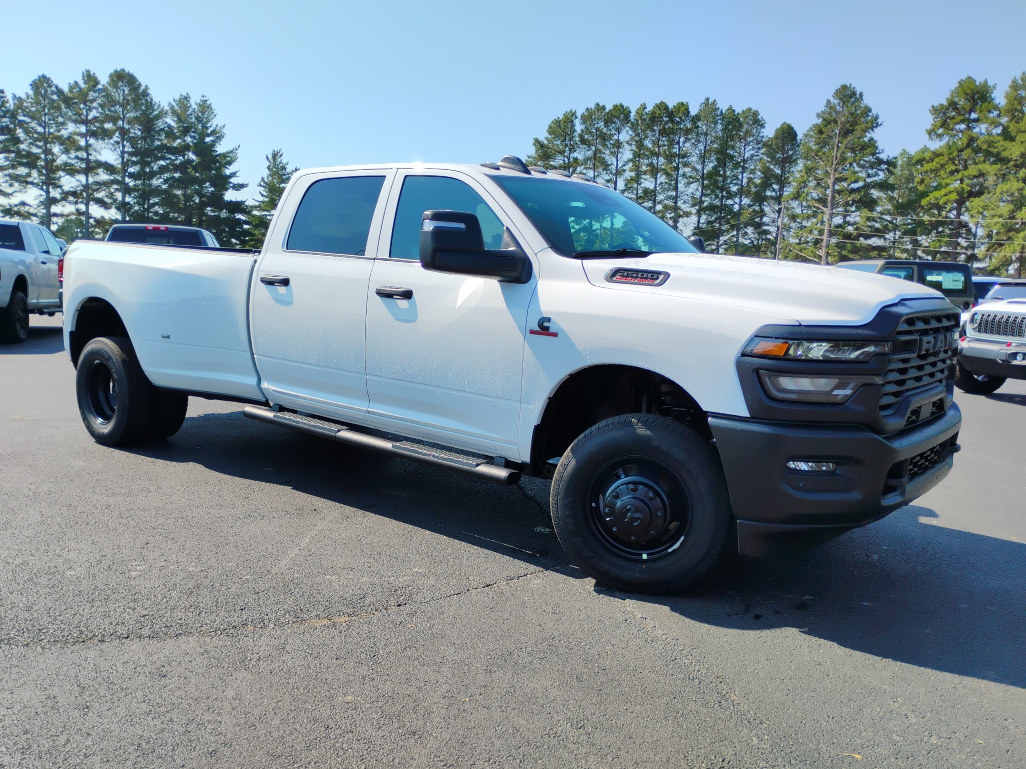 New 2027 RAM 3500 Tradesman AWD/4WD image 3