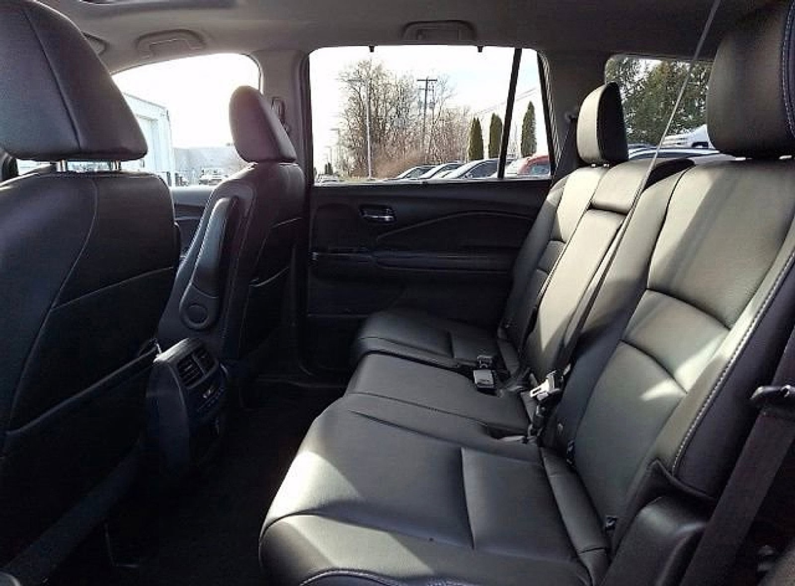 Used 2022 Honda Pilot Special Edition image 24