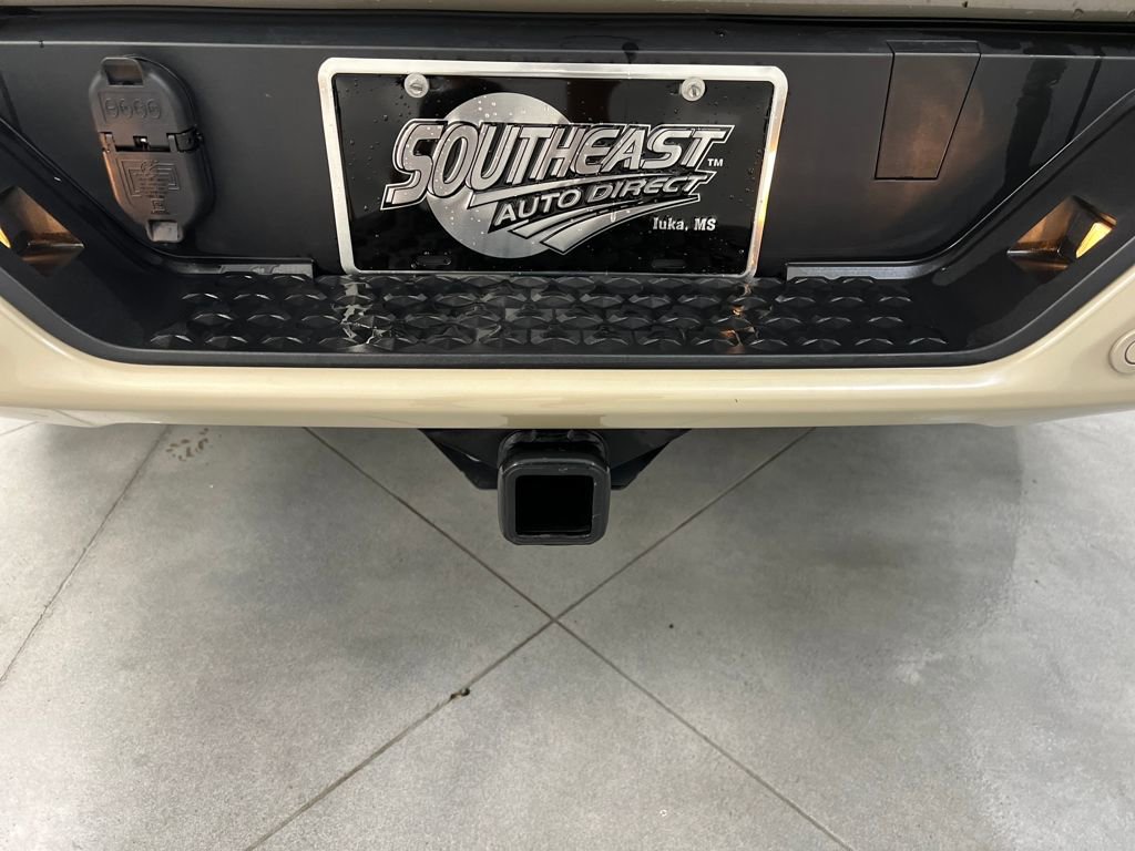 Used 2024 GMC Canyon AT4X image 29