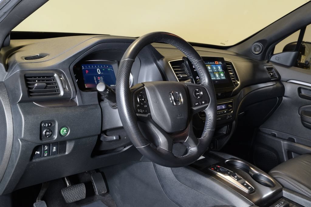 Used 2023 Honda Passport EX-L image 6