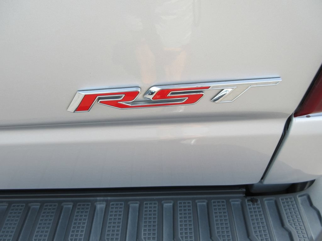 Certified 2022 Chevrolet Silverado 1500 RST AWD/4WD image 12