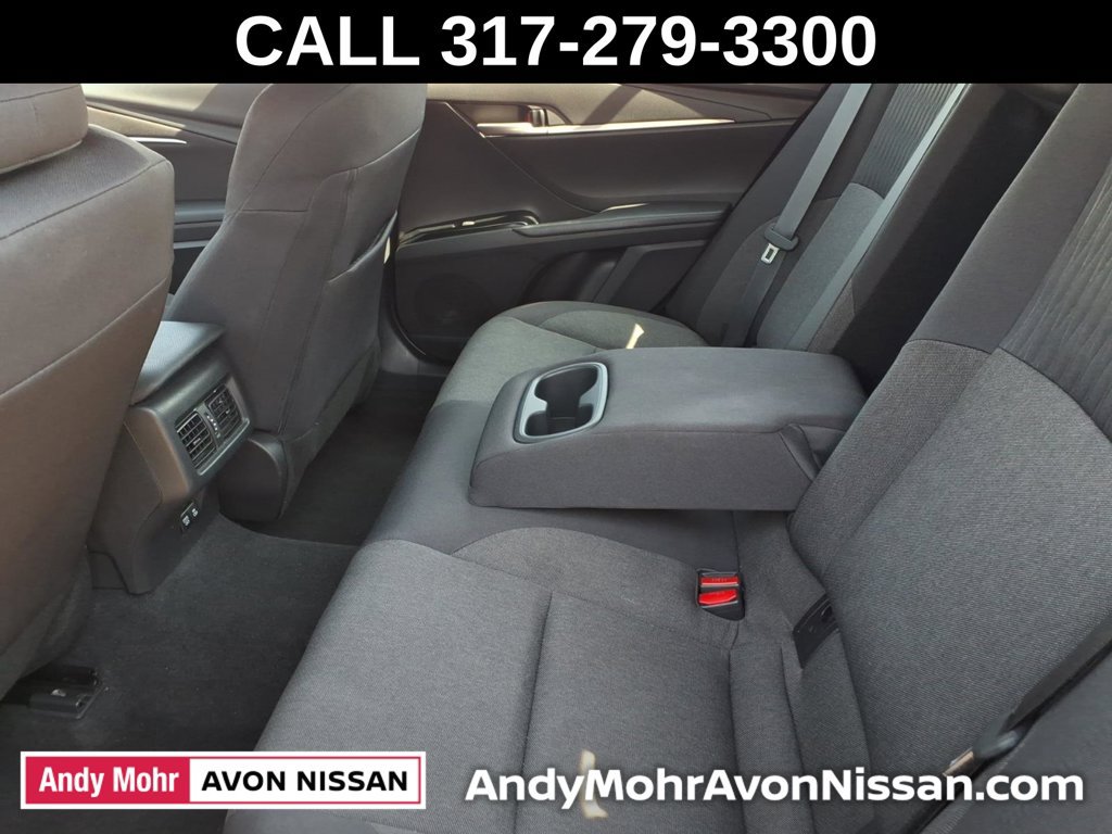 Used 2025 Toyota Camry LE FWD image 39