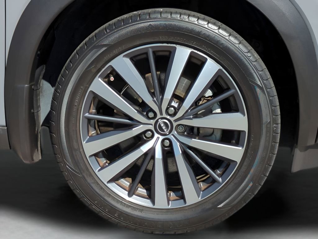 Certified 2022 Nissan Pathfinder Platinum w/ Cargo Package image 11