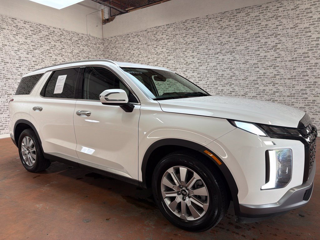 Used 2024 Hyundai Palisade SEL FWD image 1