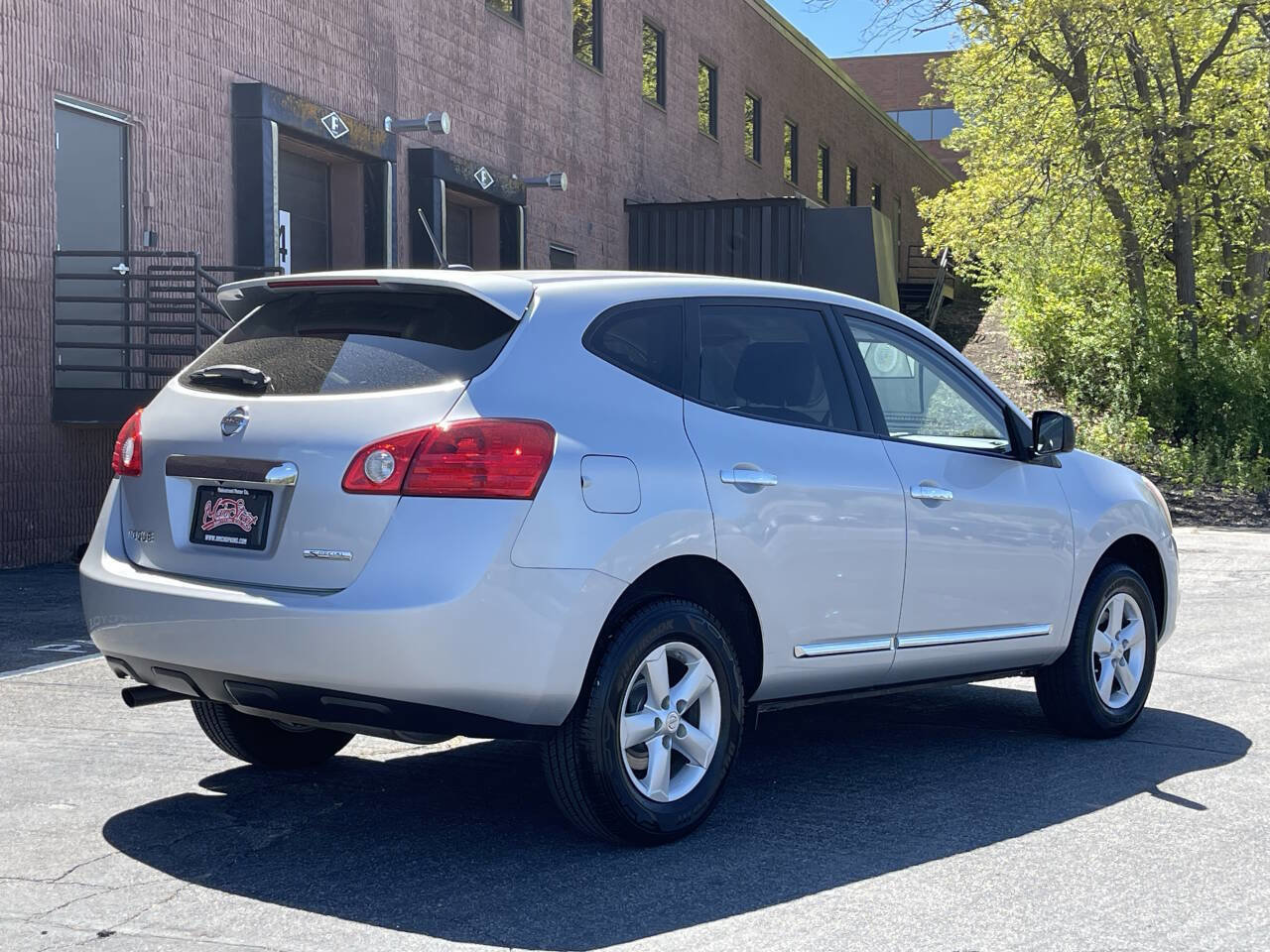 Used 2012 Nissan Rogue S w/ Special Edition Pkg FWD image 3