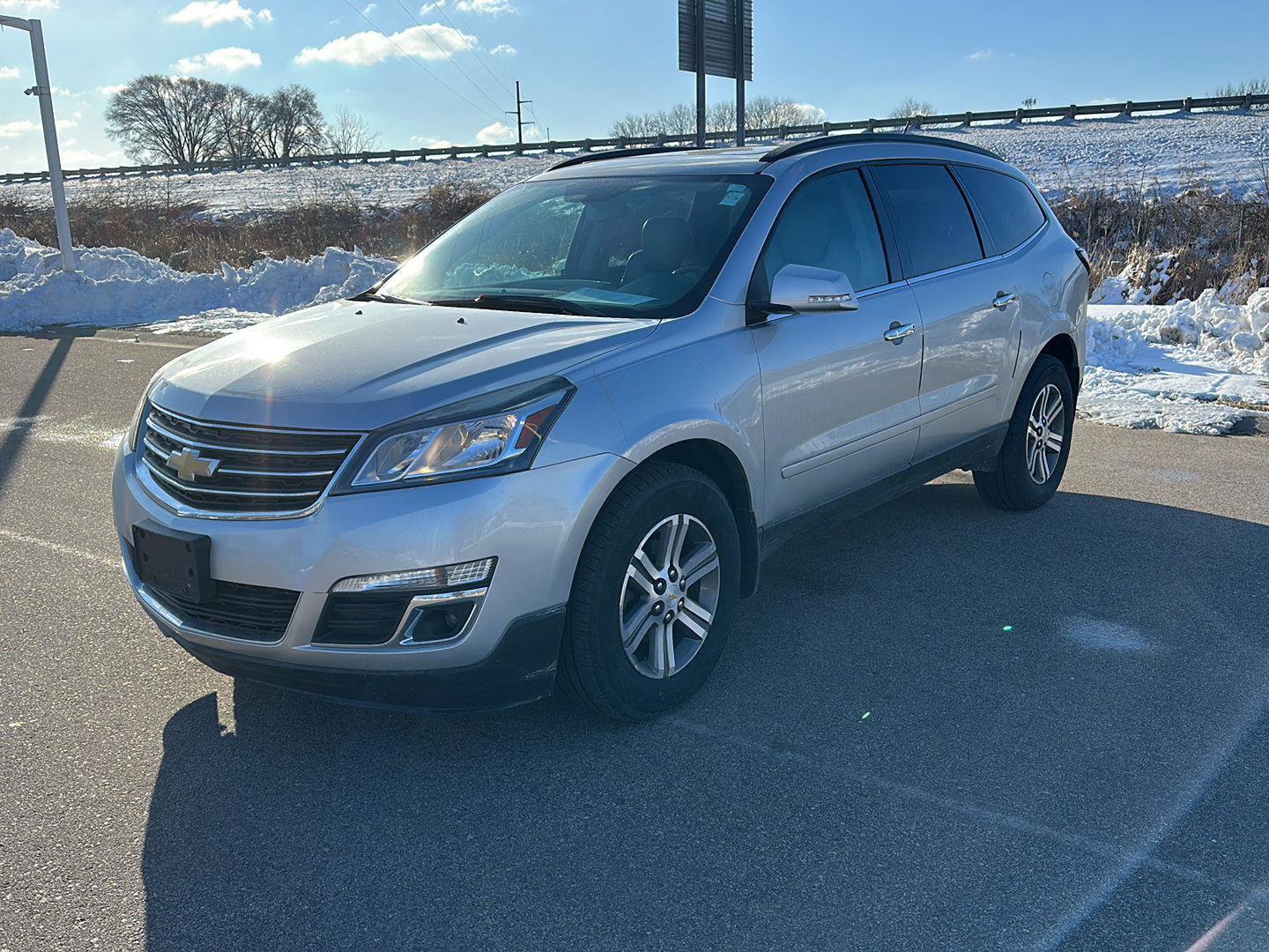 Used 2015 Chevrolet Traverse LT image 7